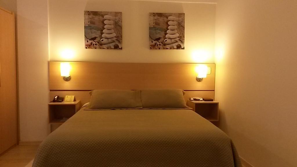 Itajubá Flat Hotel Buitenkant foto